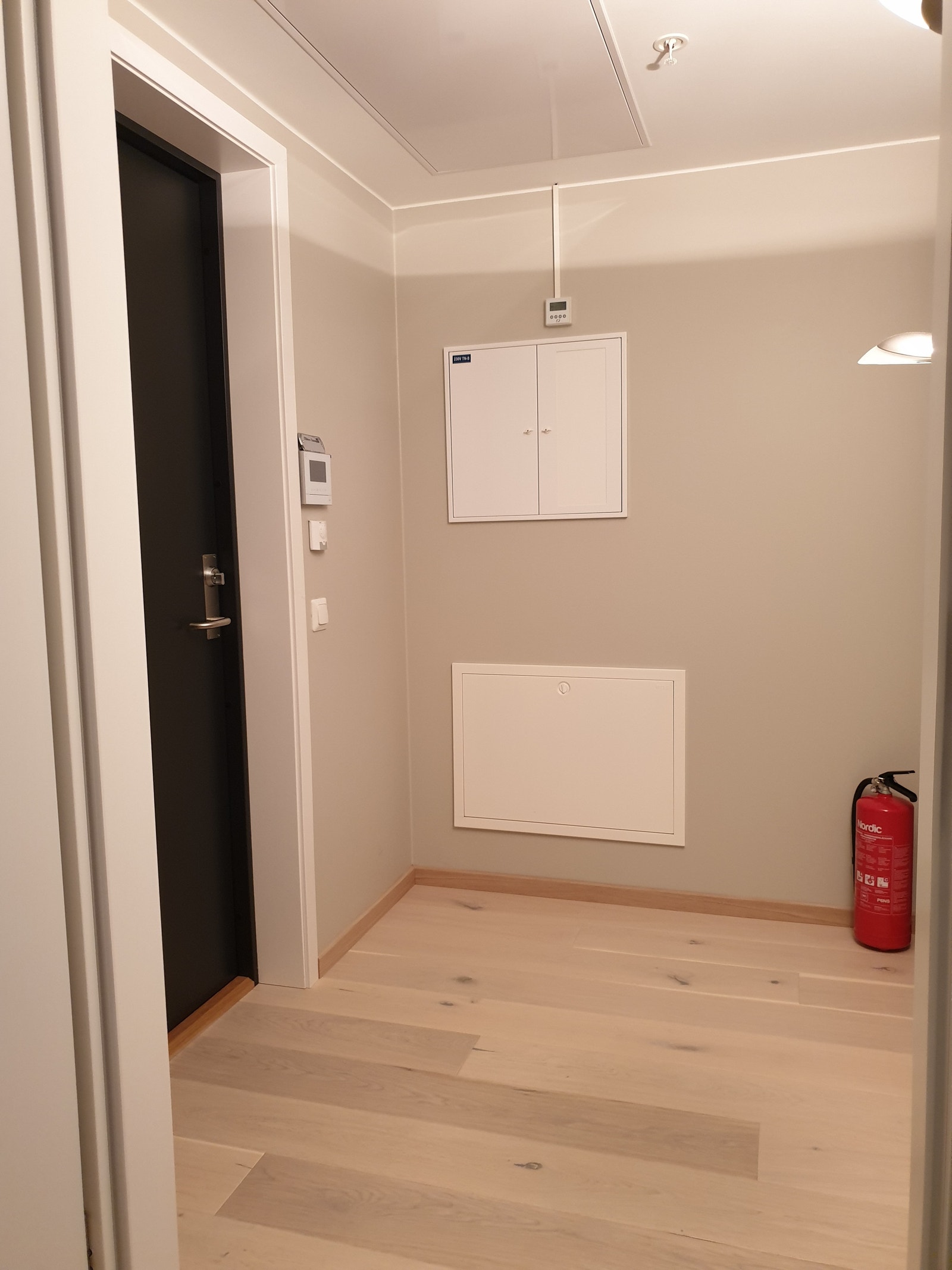 Gang - inkl. fargeskjerm og kamera til porttelefon Galleribilde