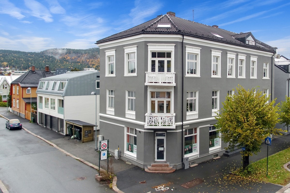 Eiendommen har fått en erverdig fasade. Galleribilde