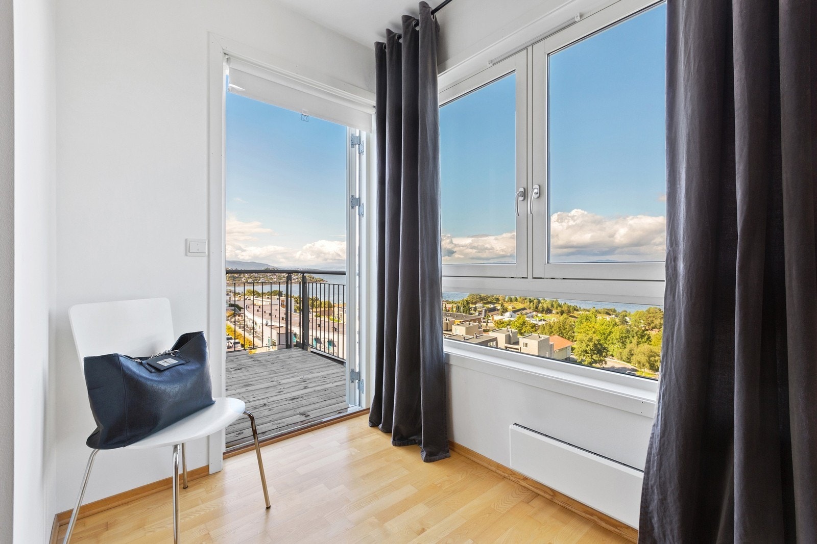 Utsikt hovedsoverom Galleribilde