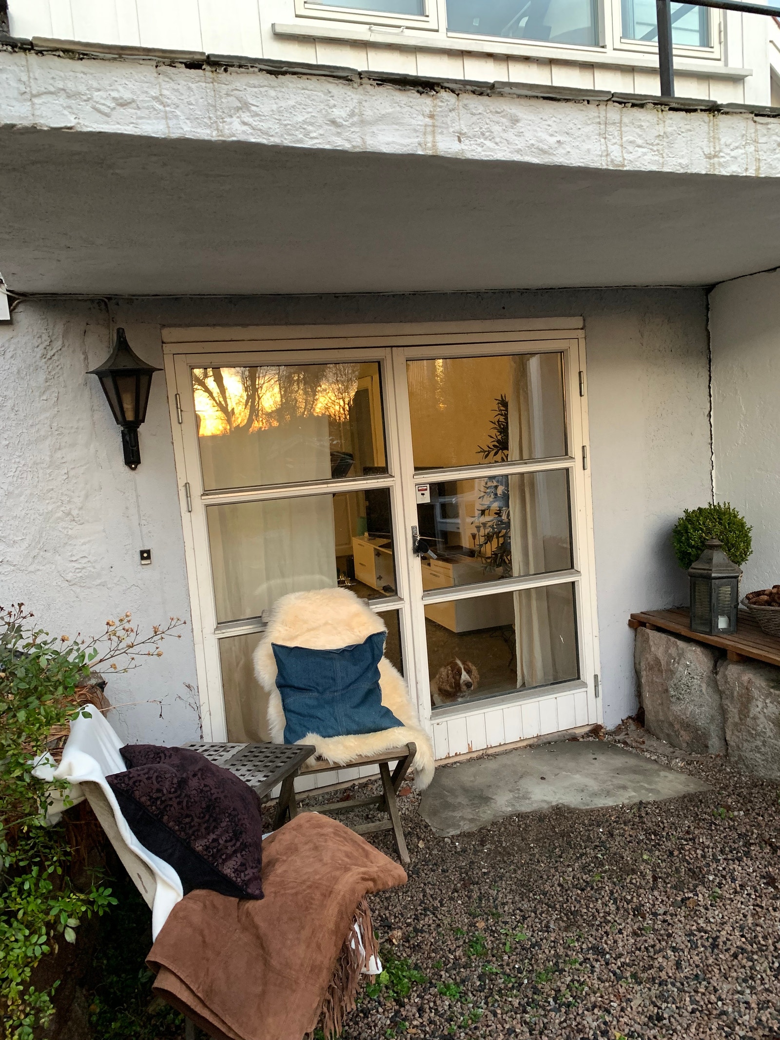 Egen inngang vendt mot syd Galleribilde