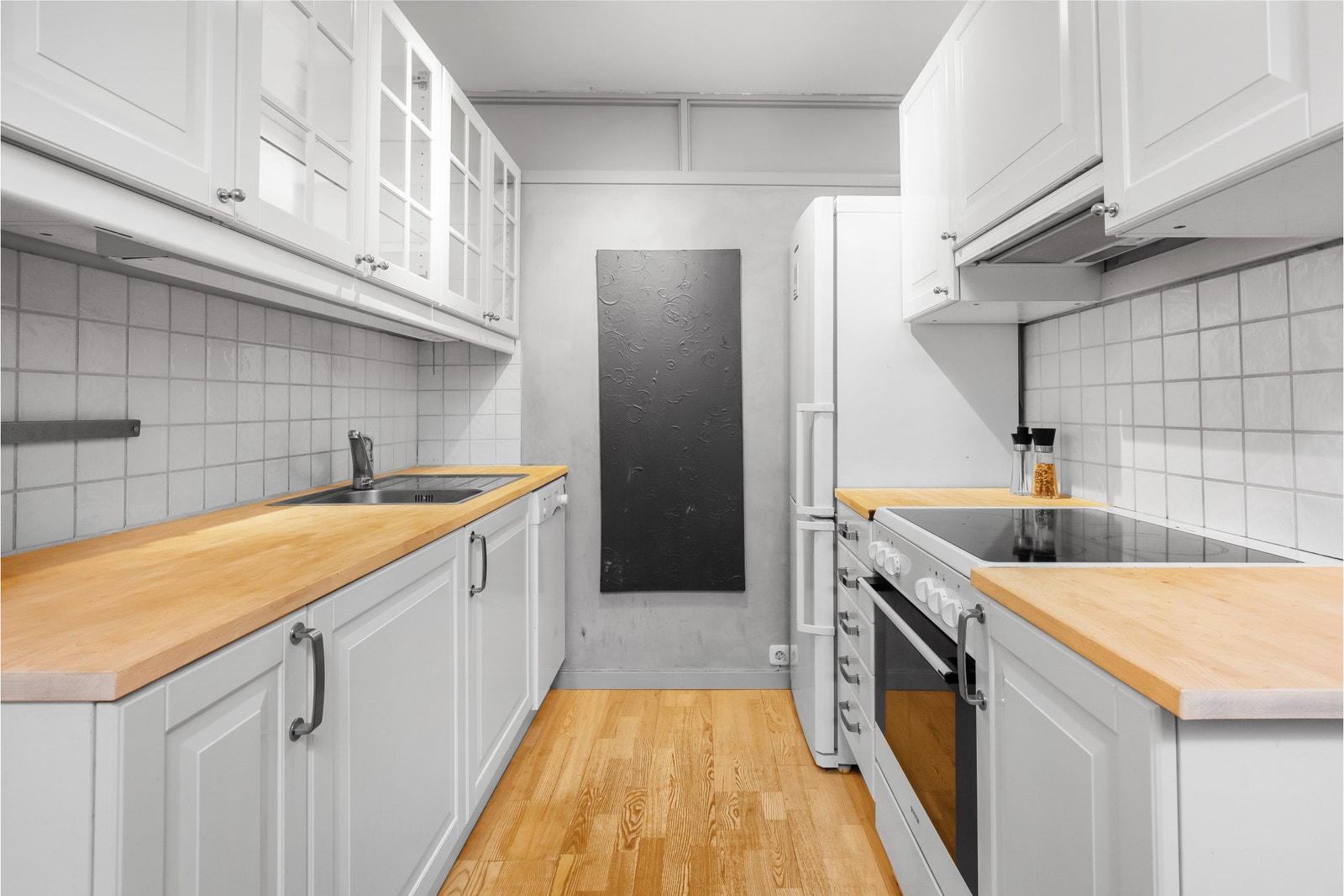 Pent kjøkken med god skapplass Galleribilde