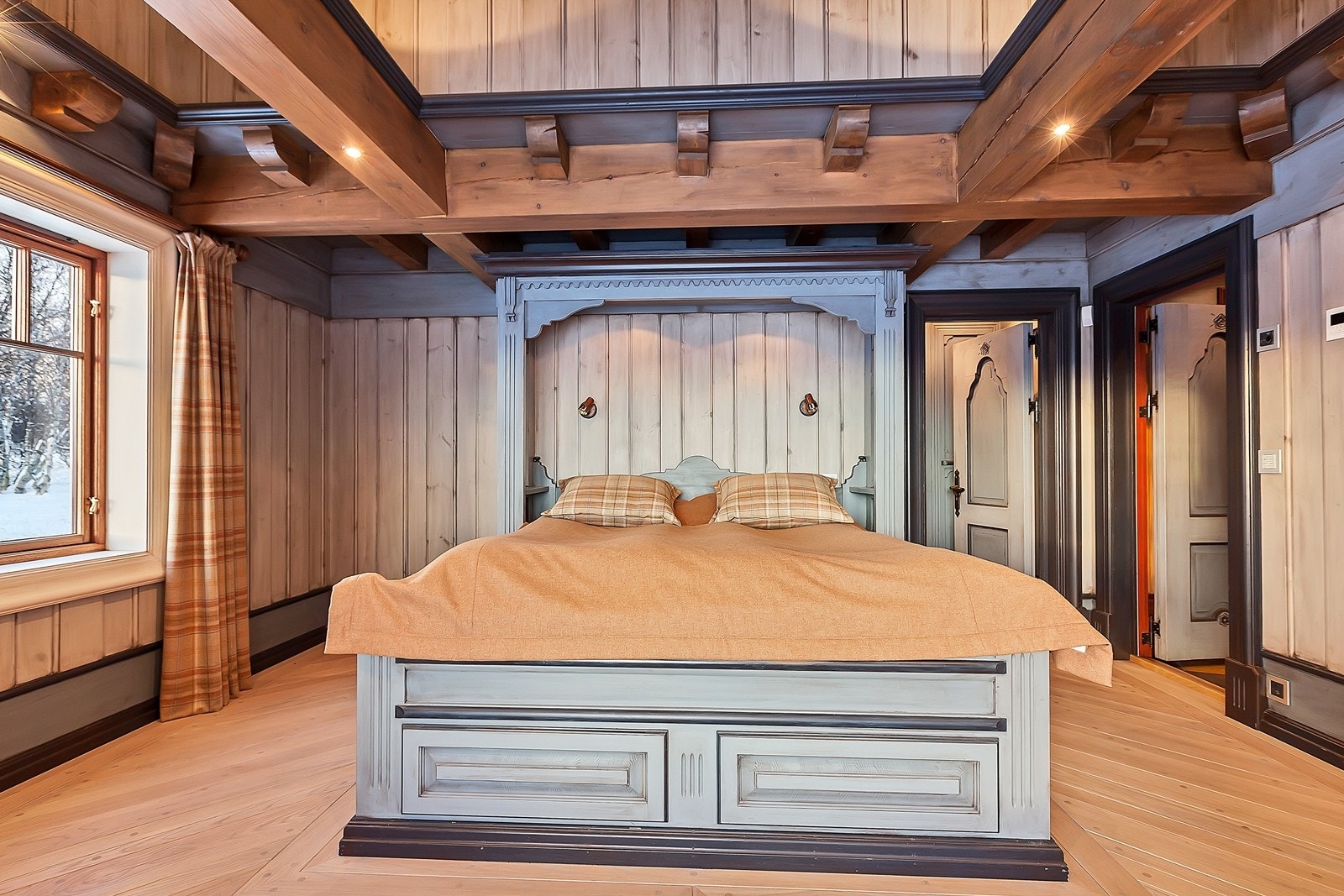 Master bedroom 1. etasje Galleribilde