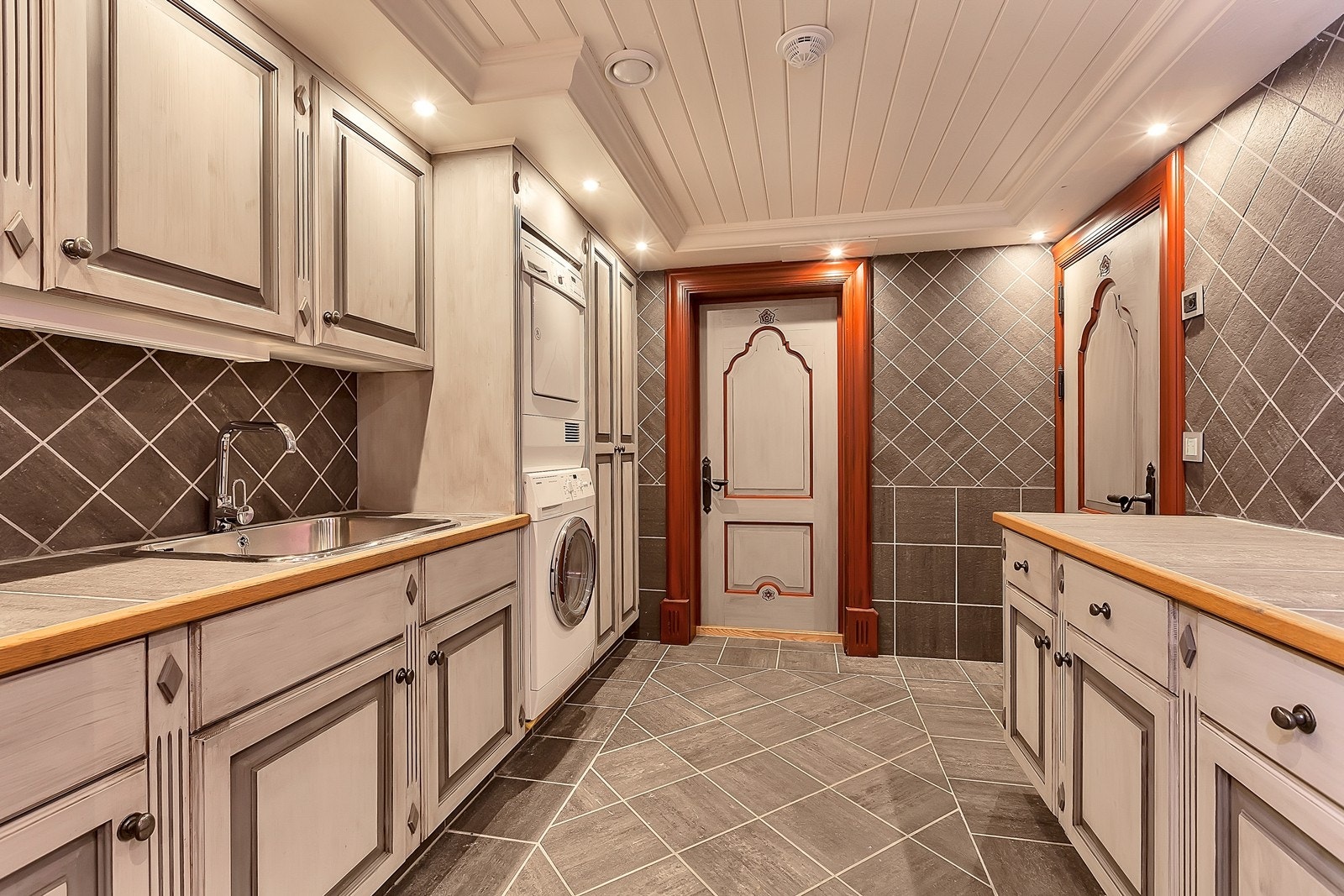 Vaskerom Galleribilde