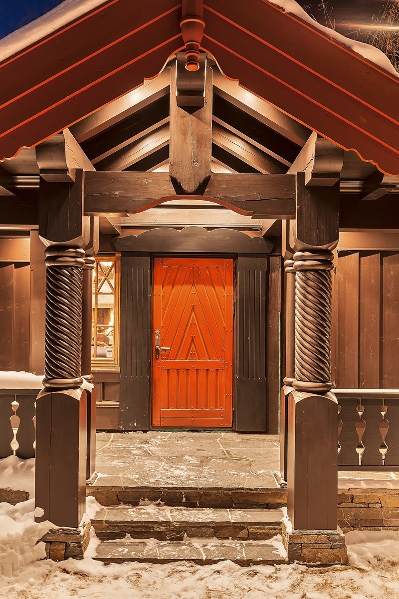 Oppført i tradisjonell stil med utsøkt materialvalg Galleribilde