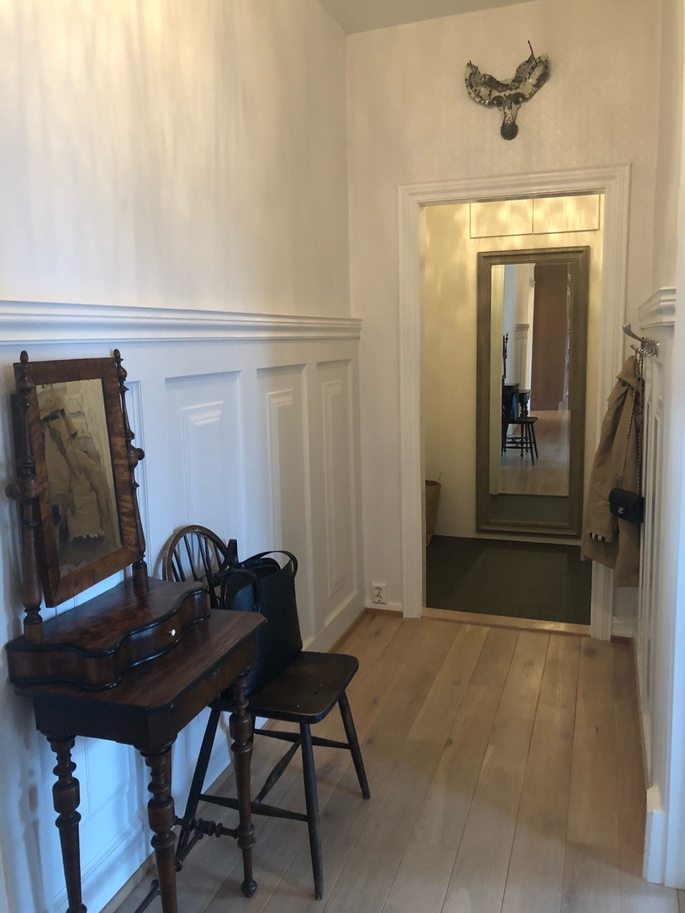 Herskapelig gjennomgående gang Galleribilde