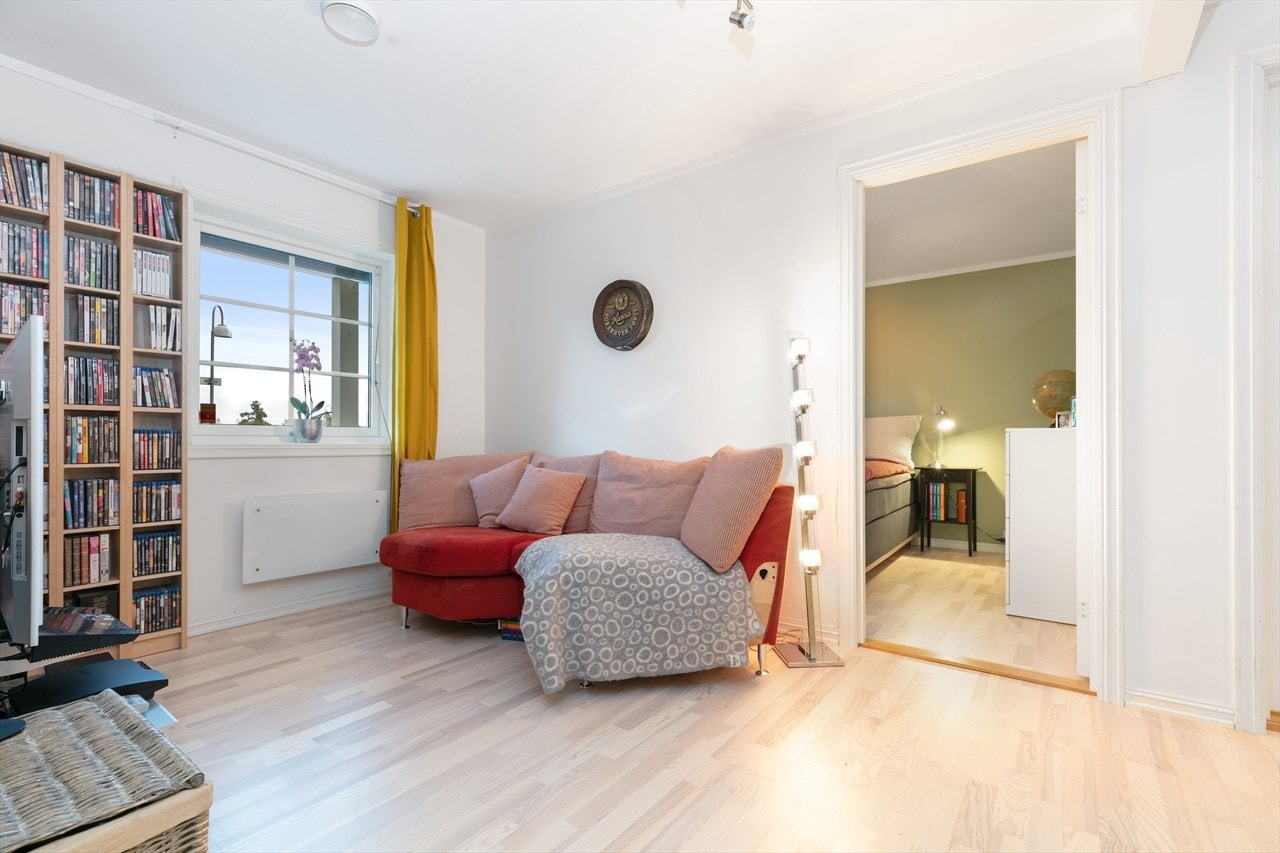 Den ekstra stuen gir akkurat det privatlivet en familie trenger! Galleribilde