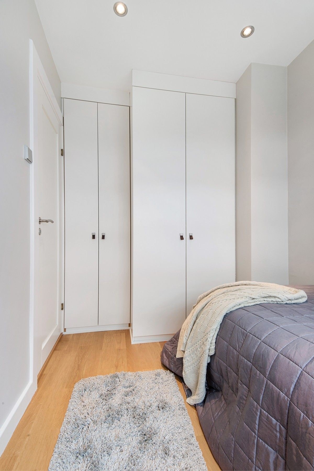 Custom made cabinets Galleribilde