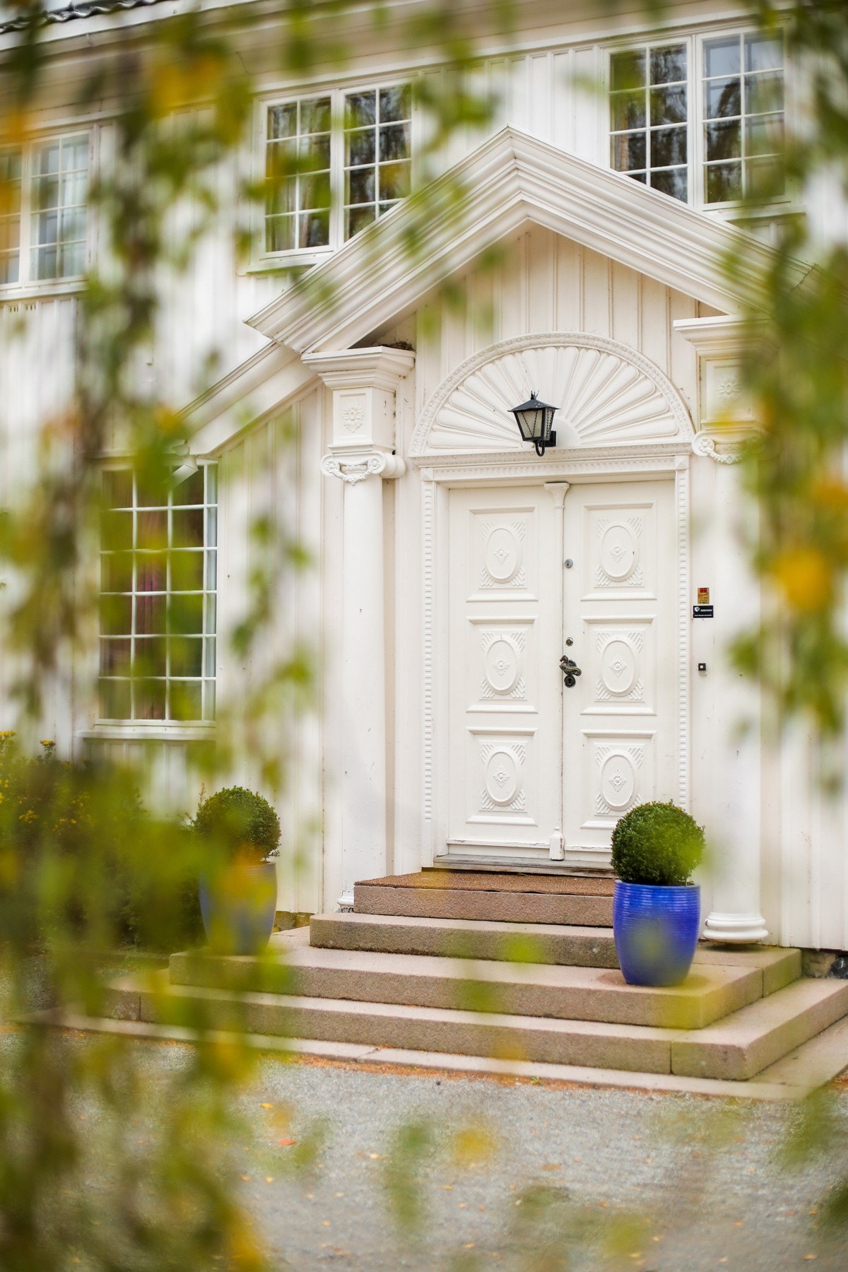 Hovedinngang Staur Galleribilde