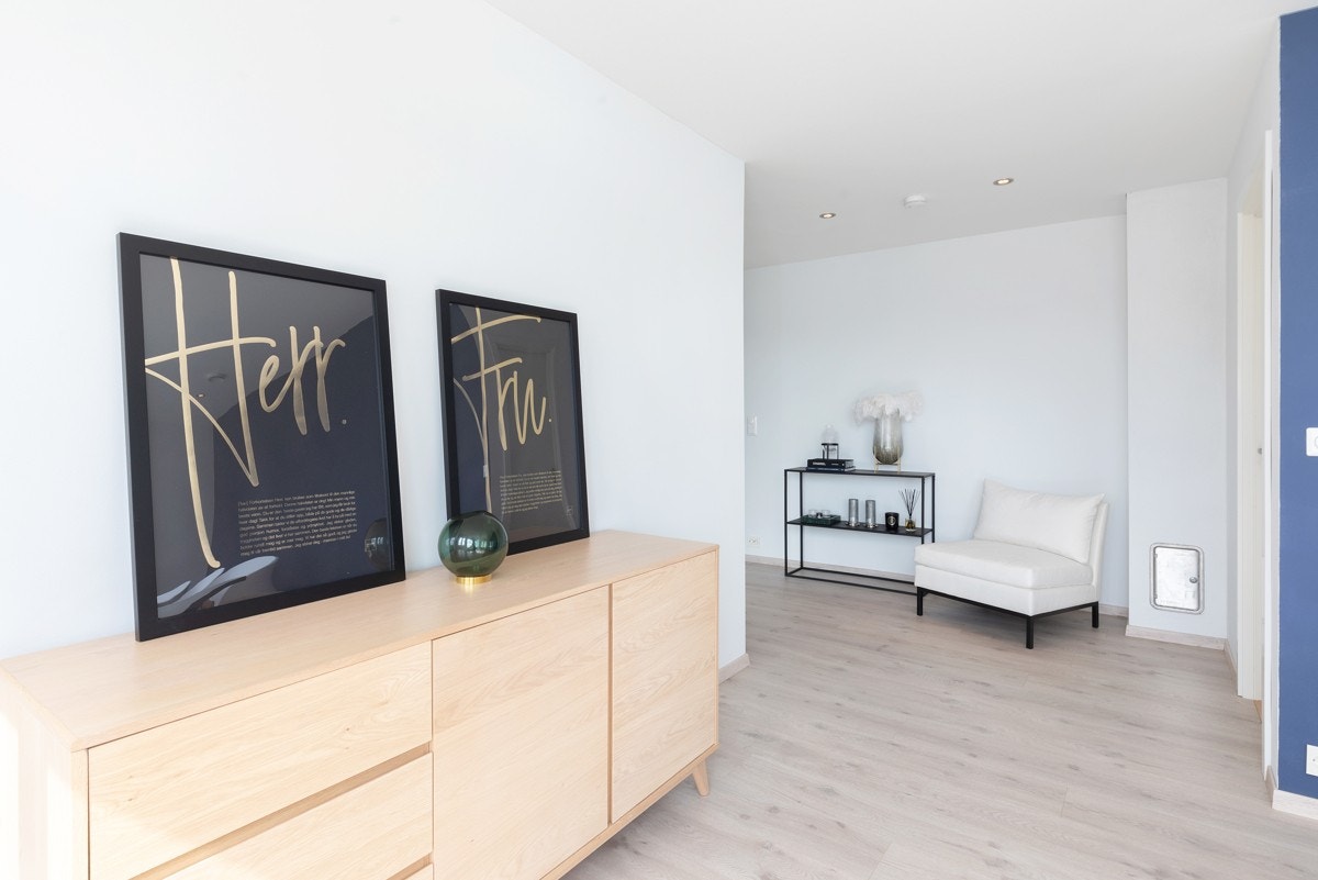 1. etg. - Mellomgang Galleribilde