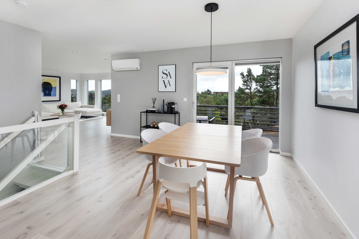 2. etg. - Spiseplass på kjøkken Galleribilde