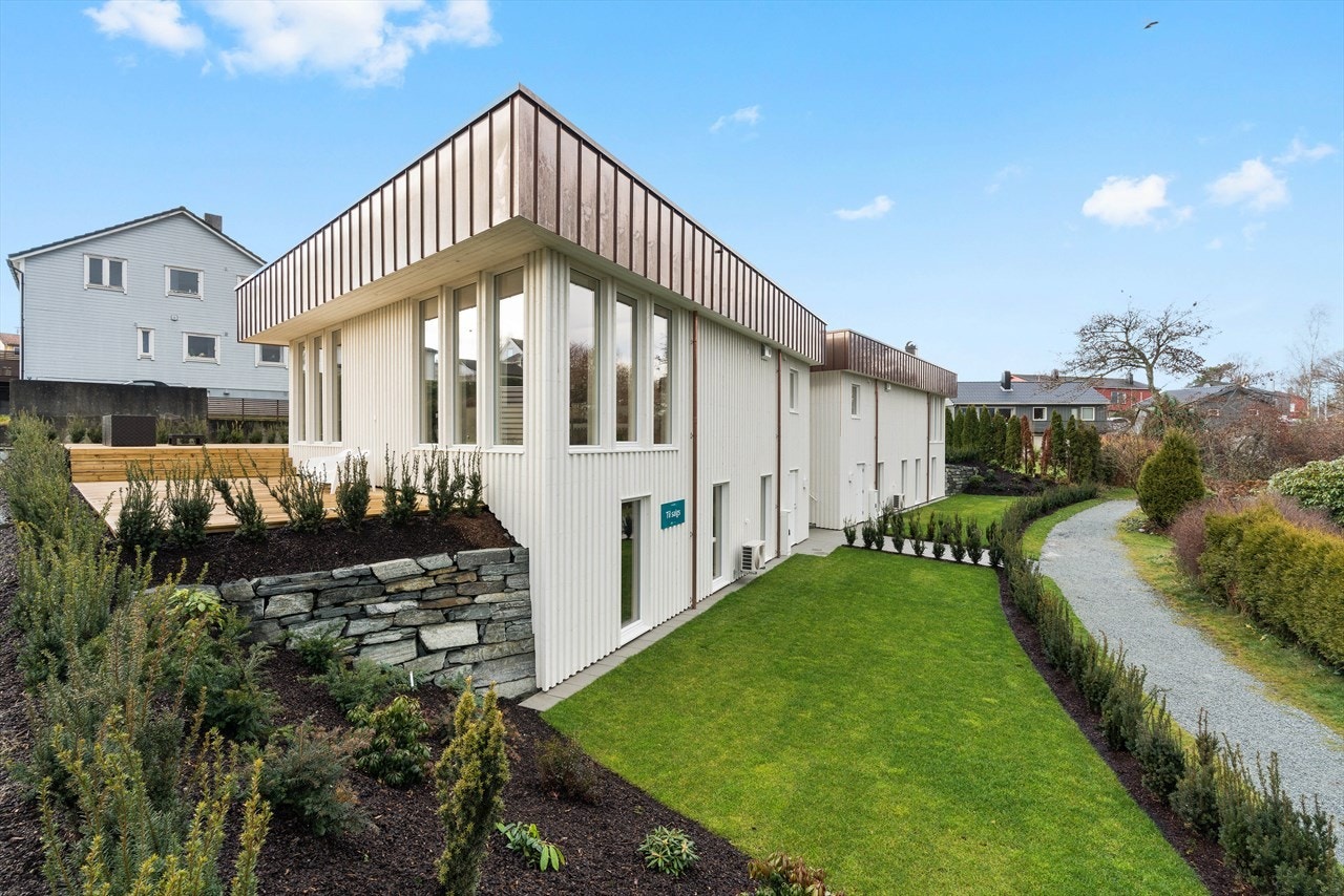 Fasade - Hage - Sykkelsti Galleribilde