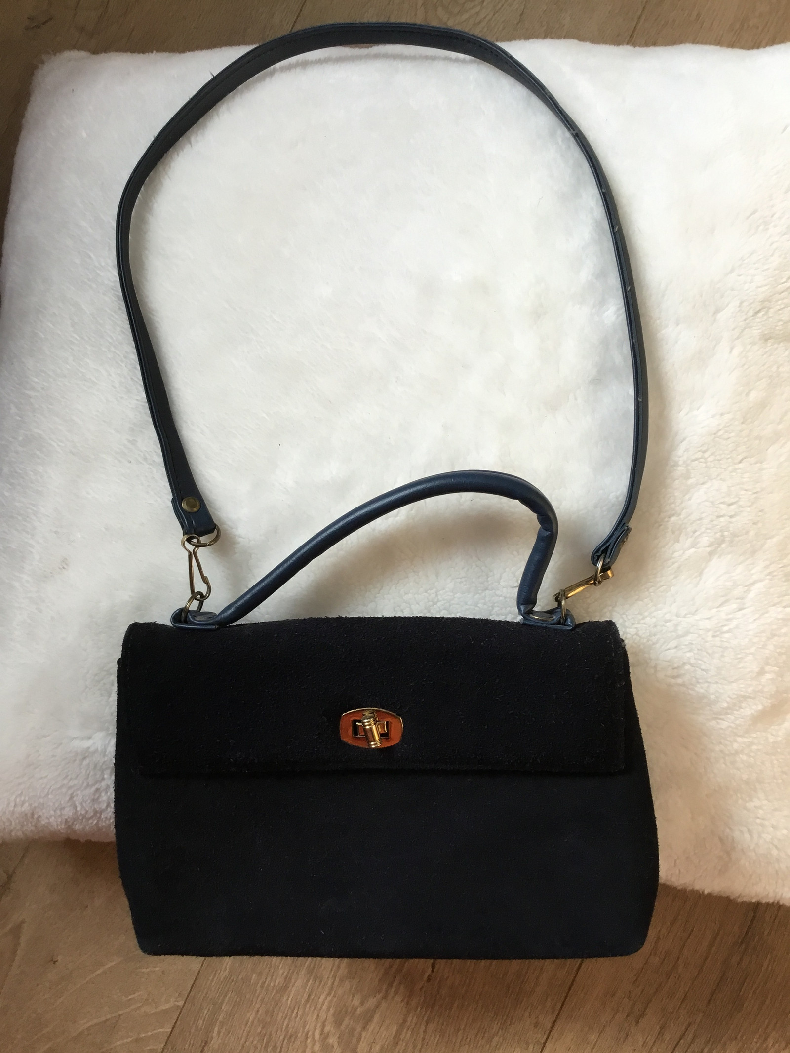 Semska skinnveske Revenue Bodafors Sweden Retro Vintage Vintage retro veske | FINN.no