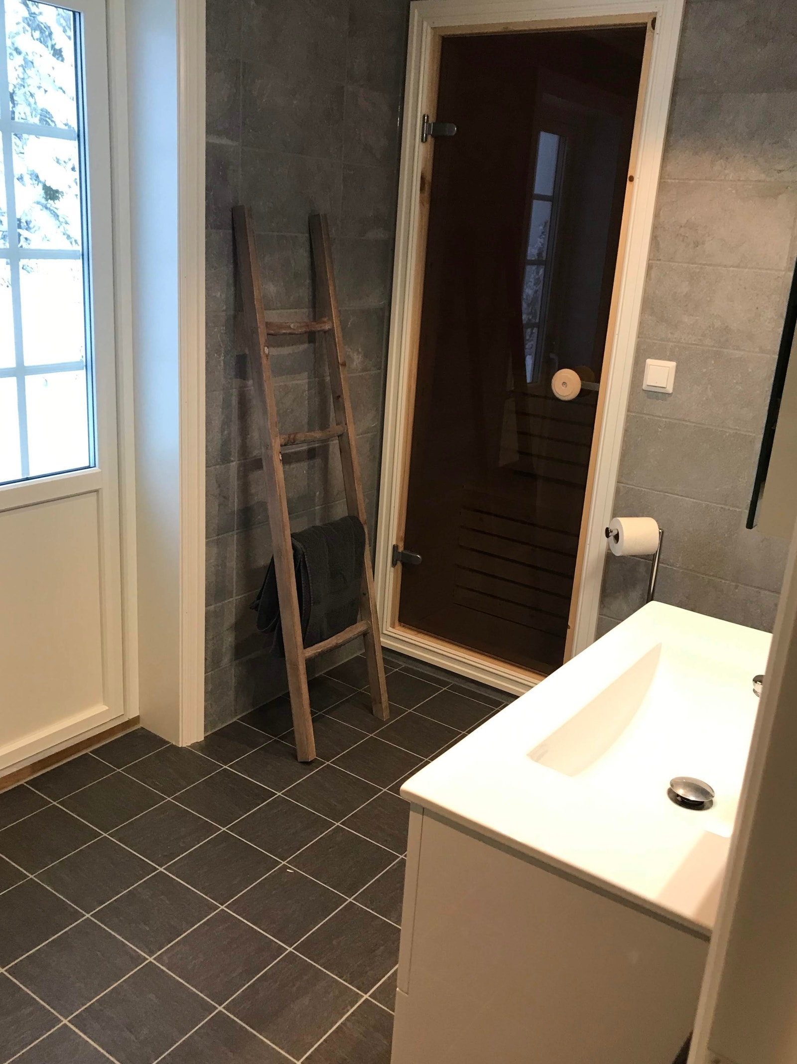 Bad 2 i 1. etasje Galleribilde