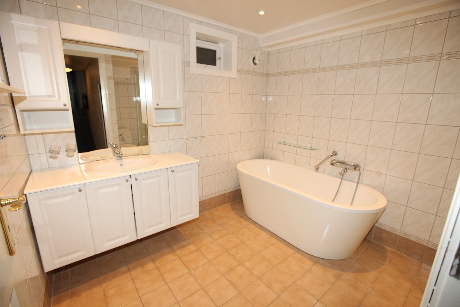 Romslig bad 2. Galleribilde