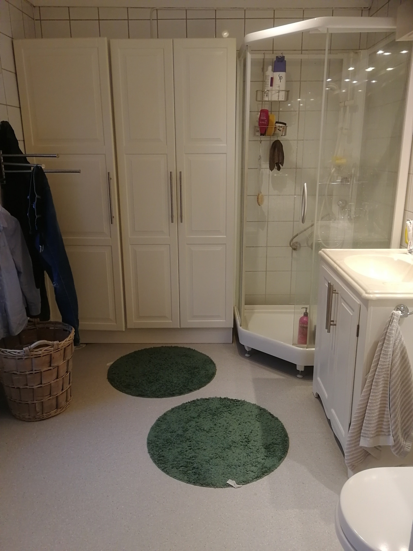 Bad med WC Galleribilde