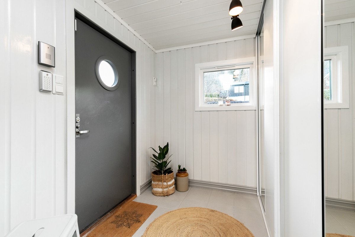 Entréen fremstår som lys og trivelig. Galleribilde