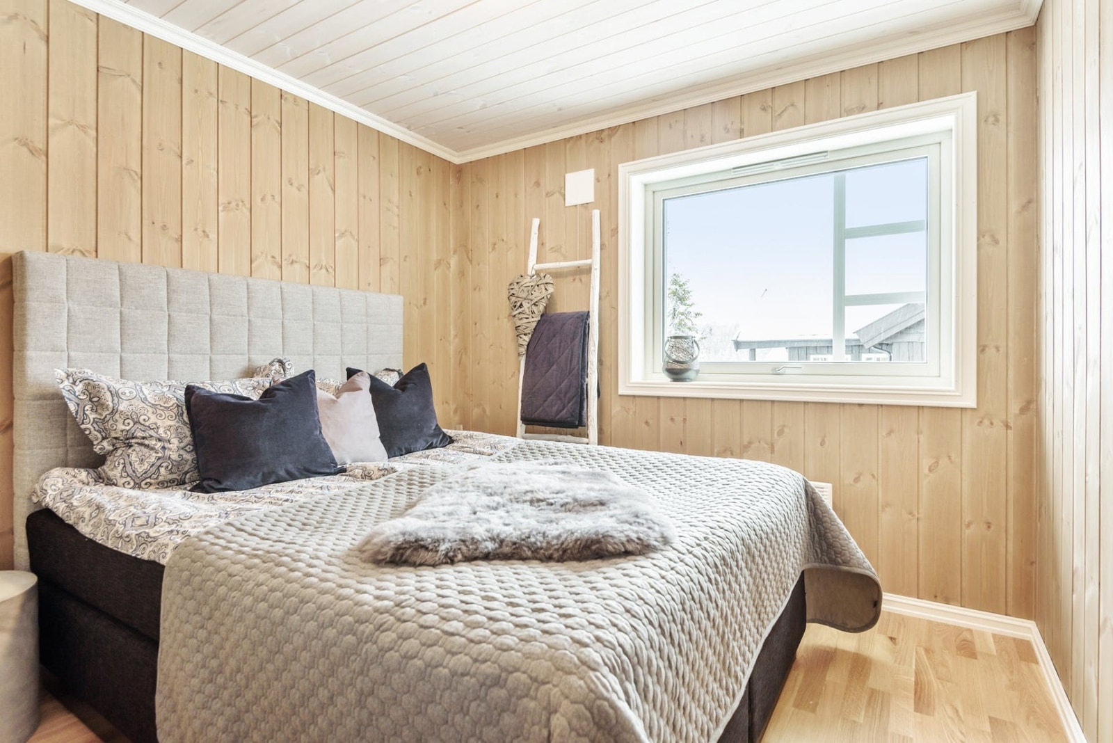 Ferdig kundetilpasset Gråhø hytte. Galleribilde