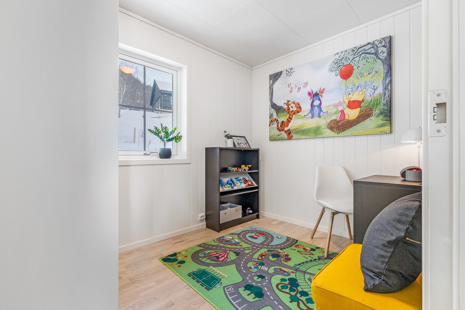 Soveroma har eit tidriktig og delikat fargeval. Bilete frå vår visningshytte. Galleribilde