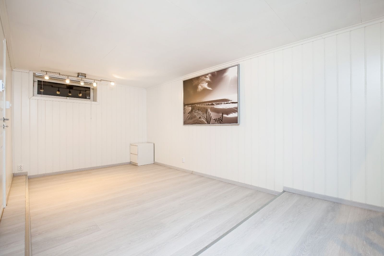 Stue/ Soverom Galleribilde