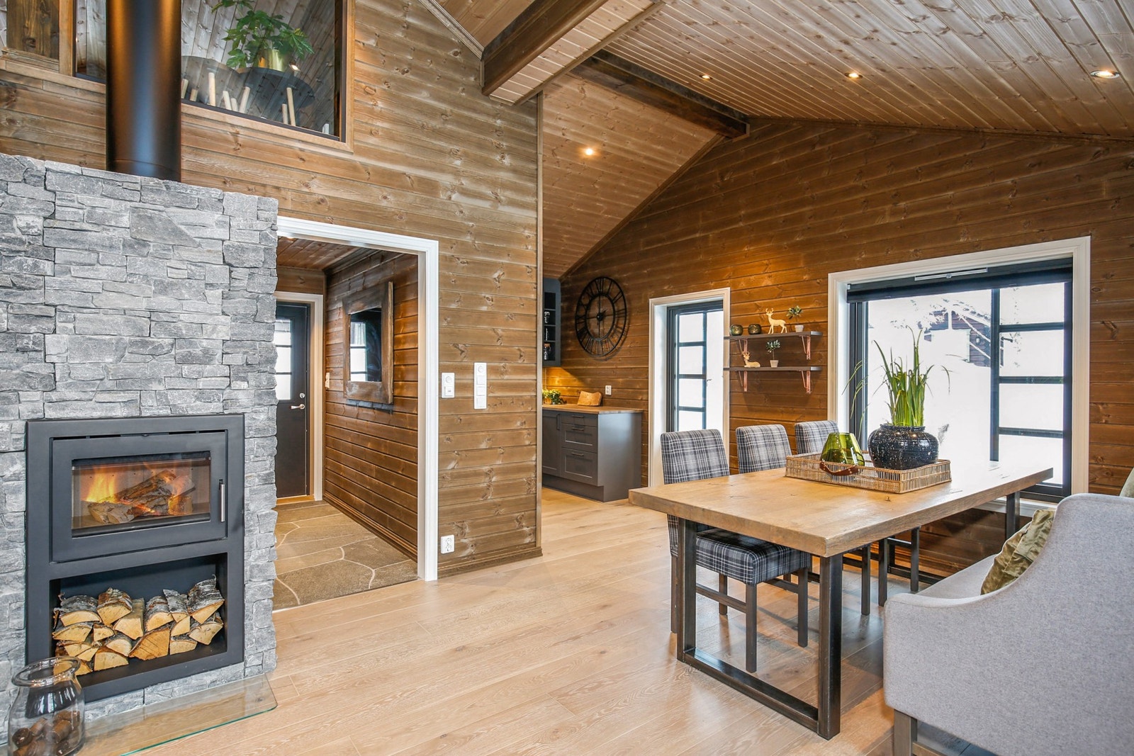 Midthø visningshytte på Norsk Hyttesenter (foto). Galleribilde