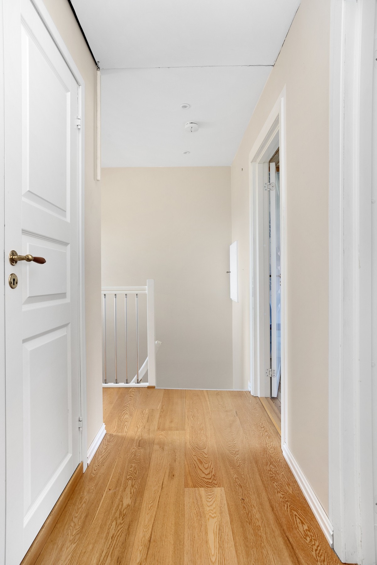 Trappeadkomst i 2 etasje Galleribilde