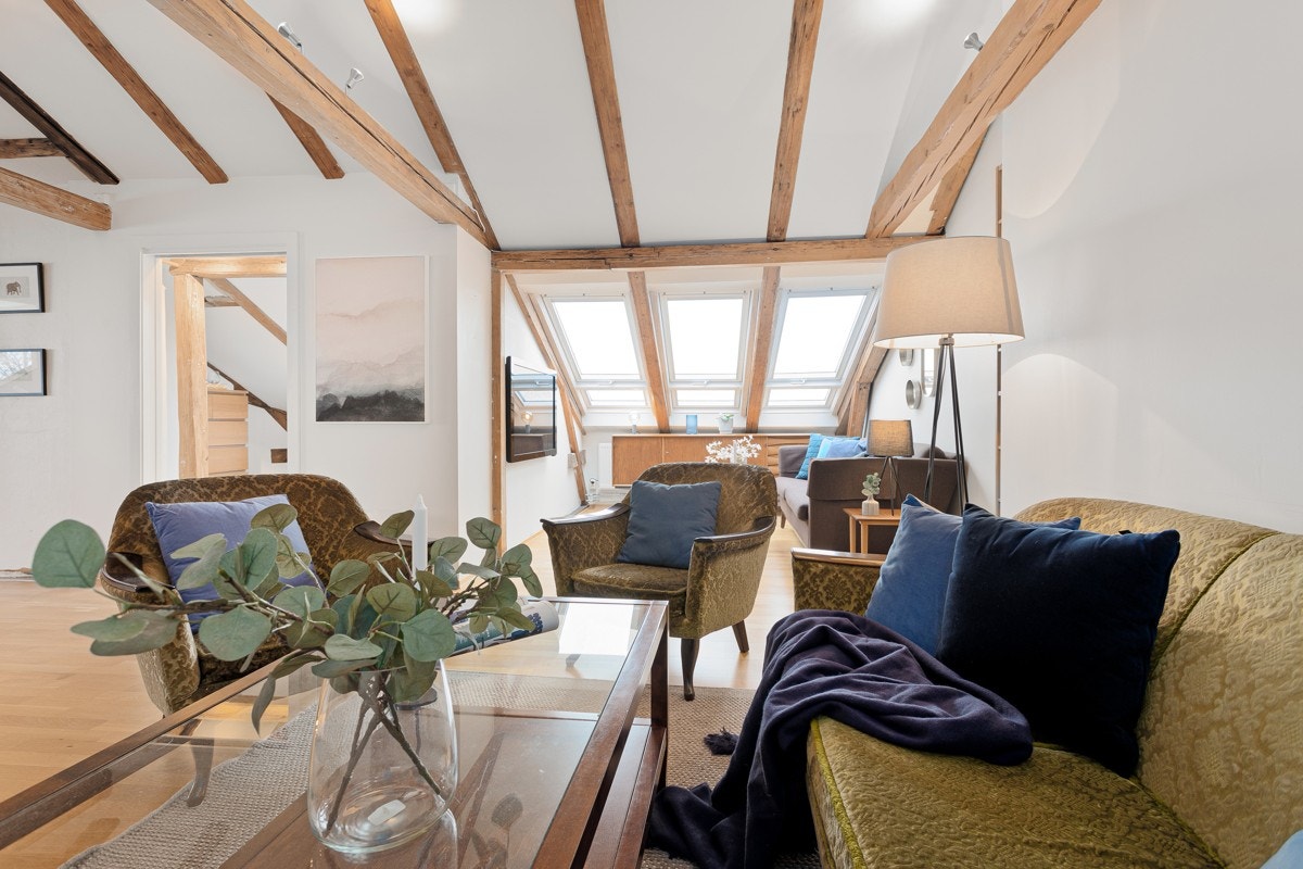 Fra stuen er det inngang til soverom Galleribilde