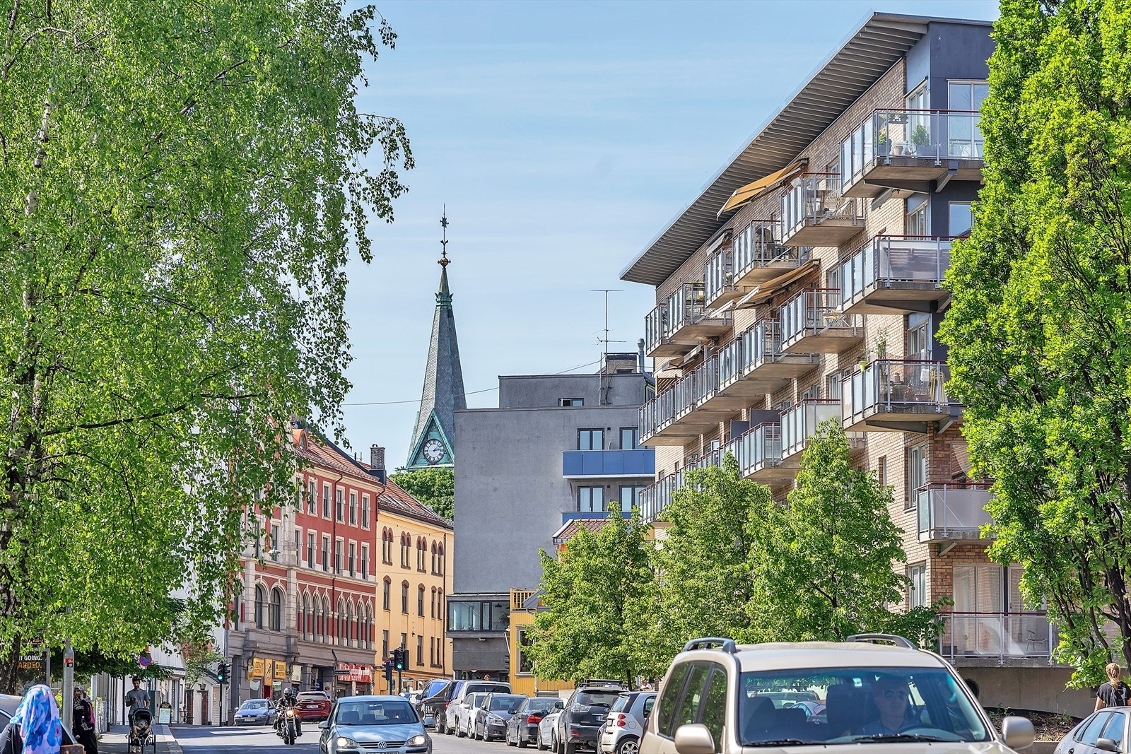 200 meter til Sagene/Myraløkka med busslinjene 37, 20 og 54. Galleribilde