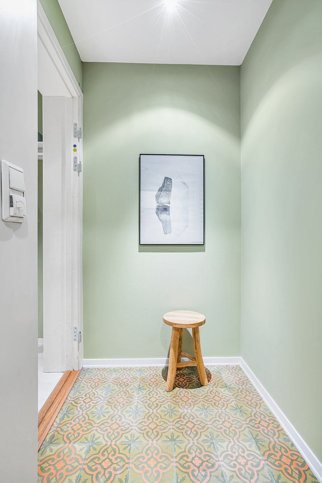 Plass til skoskap og klesoppheng Galleribilde