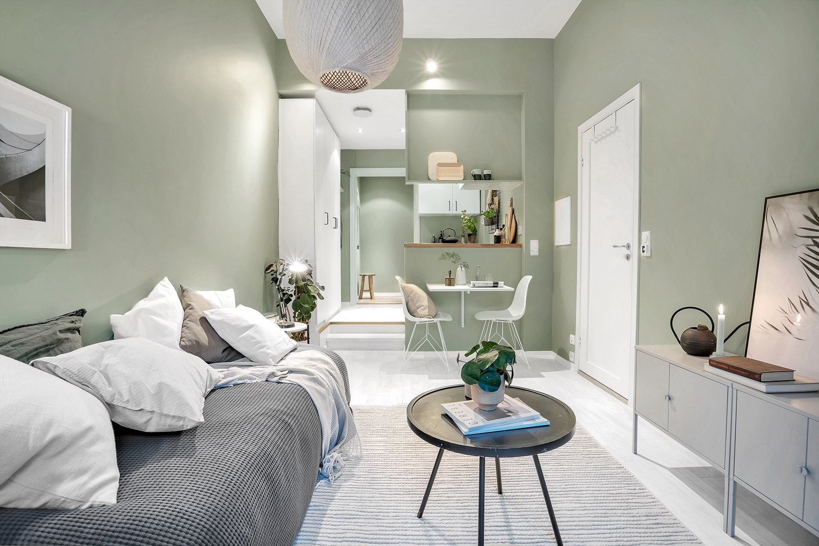 Åpen kjøkkenløsning mot stue Galleribilde