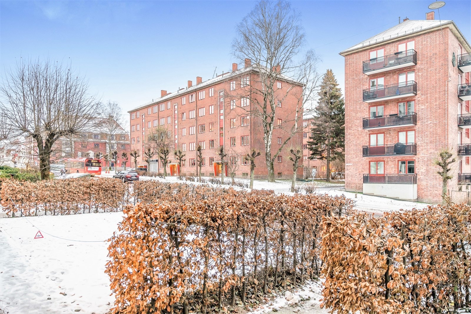 Inngangsparti fra Bentsebrugata Galleribilde