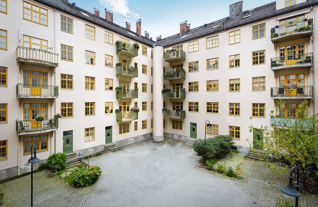 3D tegning av balkonger inn mot bakgård. Ferdigstilles i 2020. Galleribilde