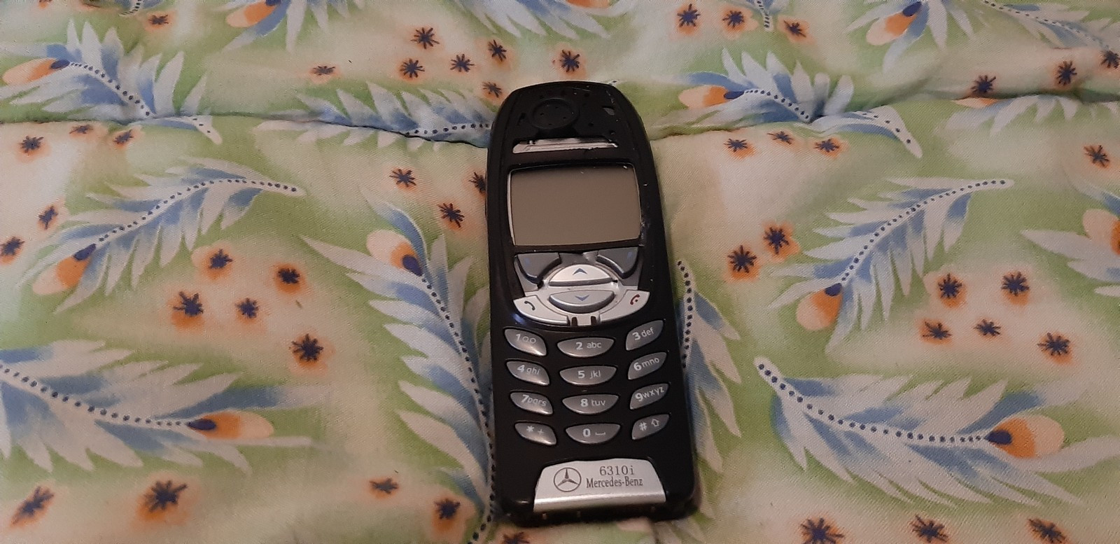 Tilstand Brukt Telefon Nokia 6310i Farge Svart Mercedes Benz Nokia 6310i mobiltelefon | FINN.no