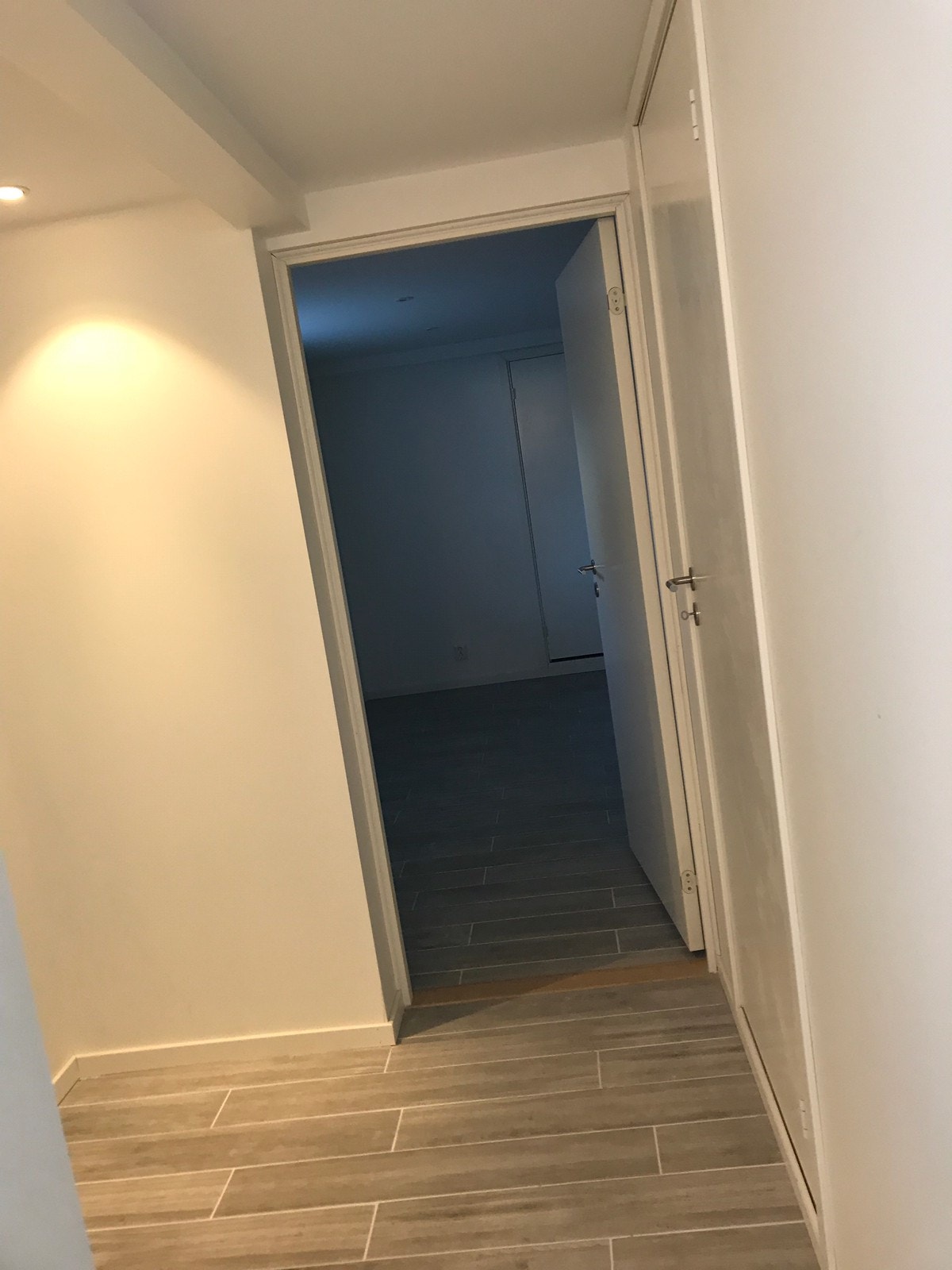 Inngang til kjøkken Galleribilde