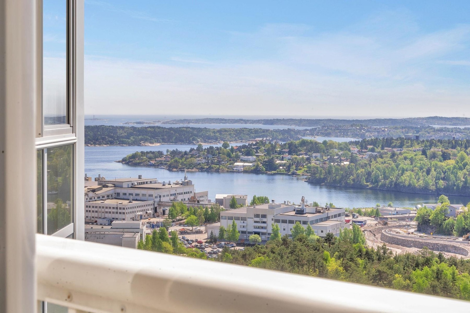 EiendomsMegler1 har gleden av å presentere denne flotte leiligheten i TInnheiveien 7! Galleribilde