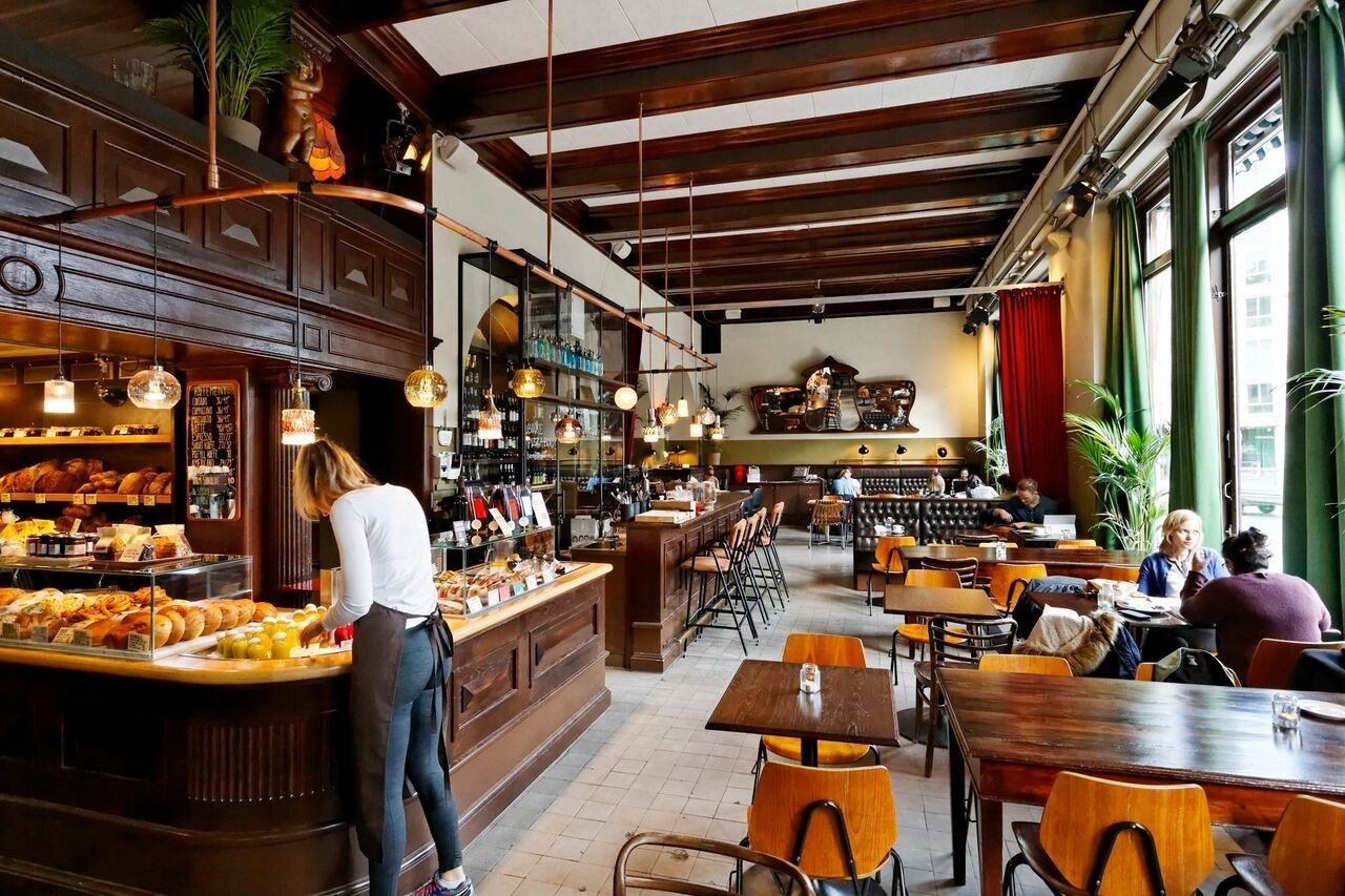 Cafe i nærheten Galleribilde