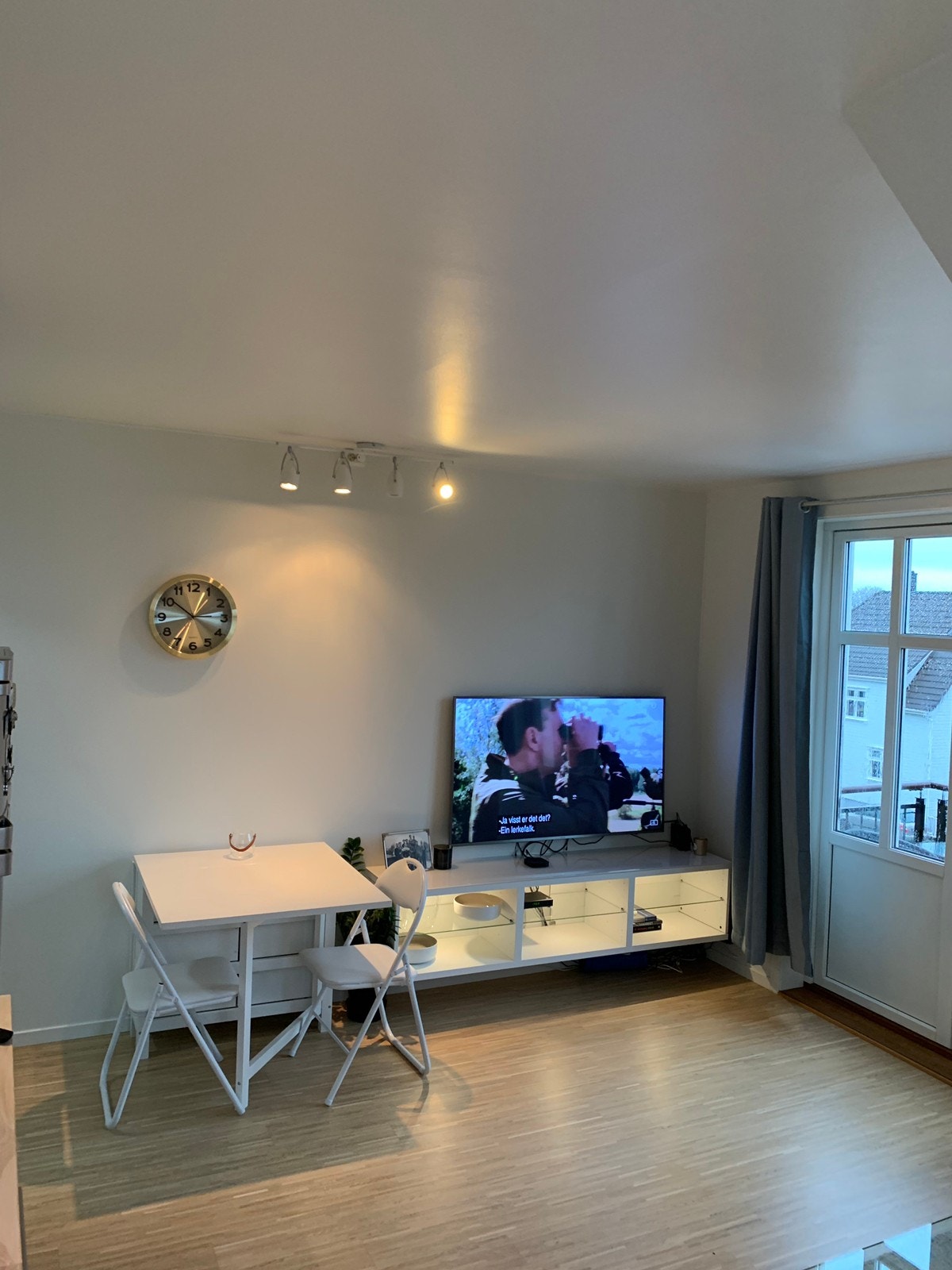 Stue med utgang til balkong Galleribilde