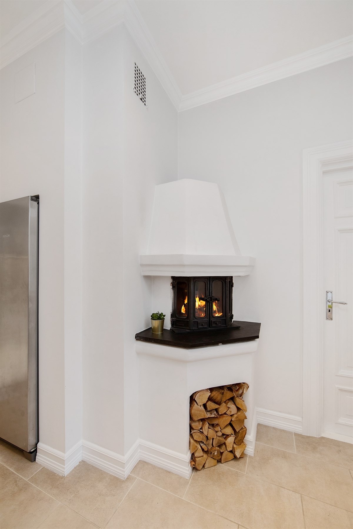 Flott peisinnsats Galleribilde