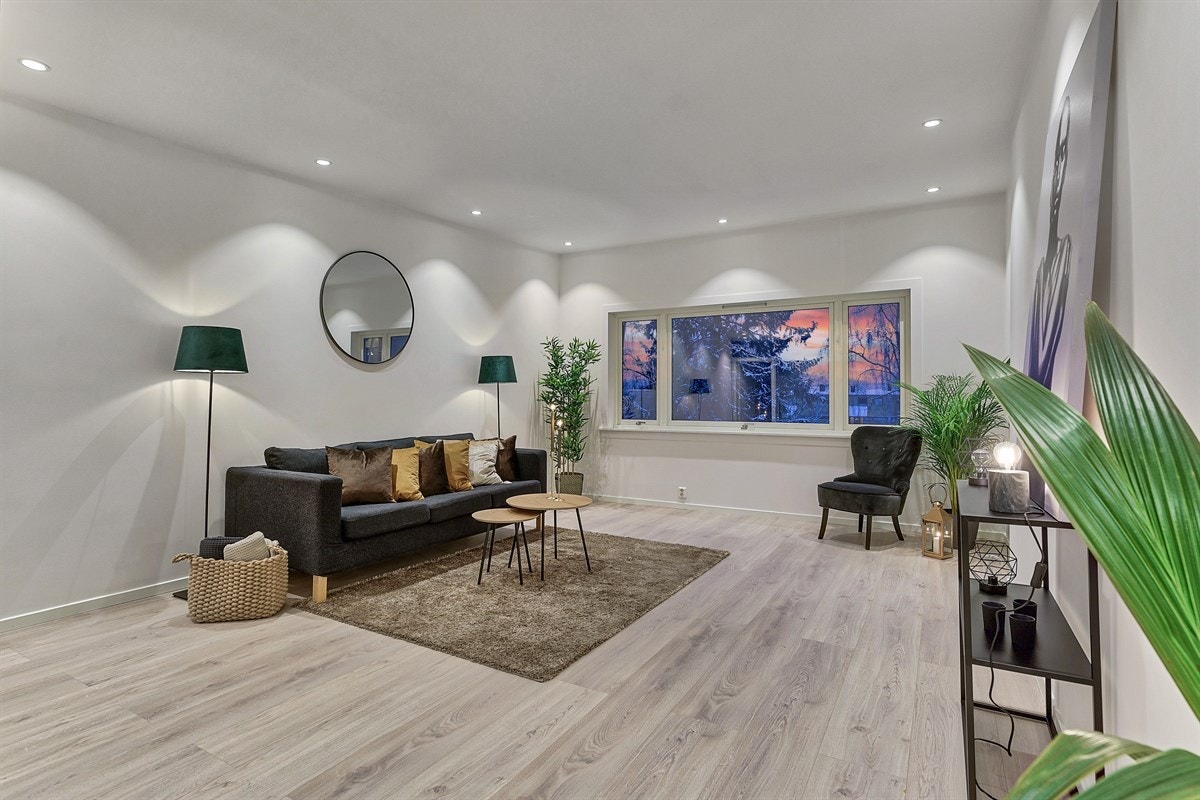 Boligen presenteres av Privatmegler Renee B. Sveen Galleribilde