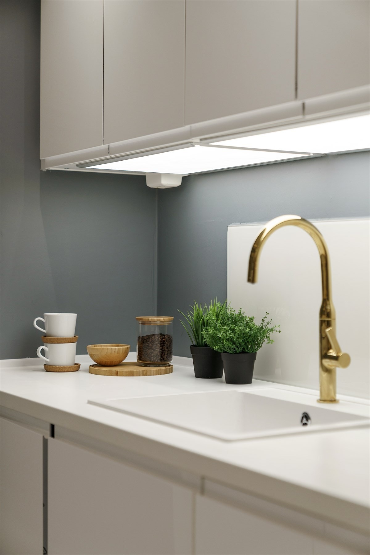 Lekre detaljer med blant annet et tidsrikitg blandebatteri Galleribilde