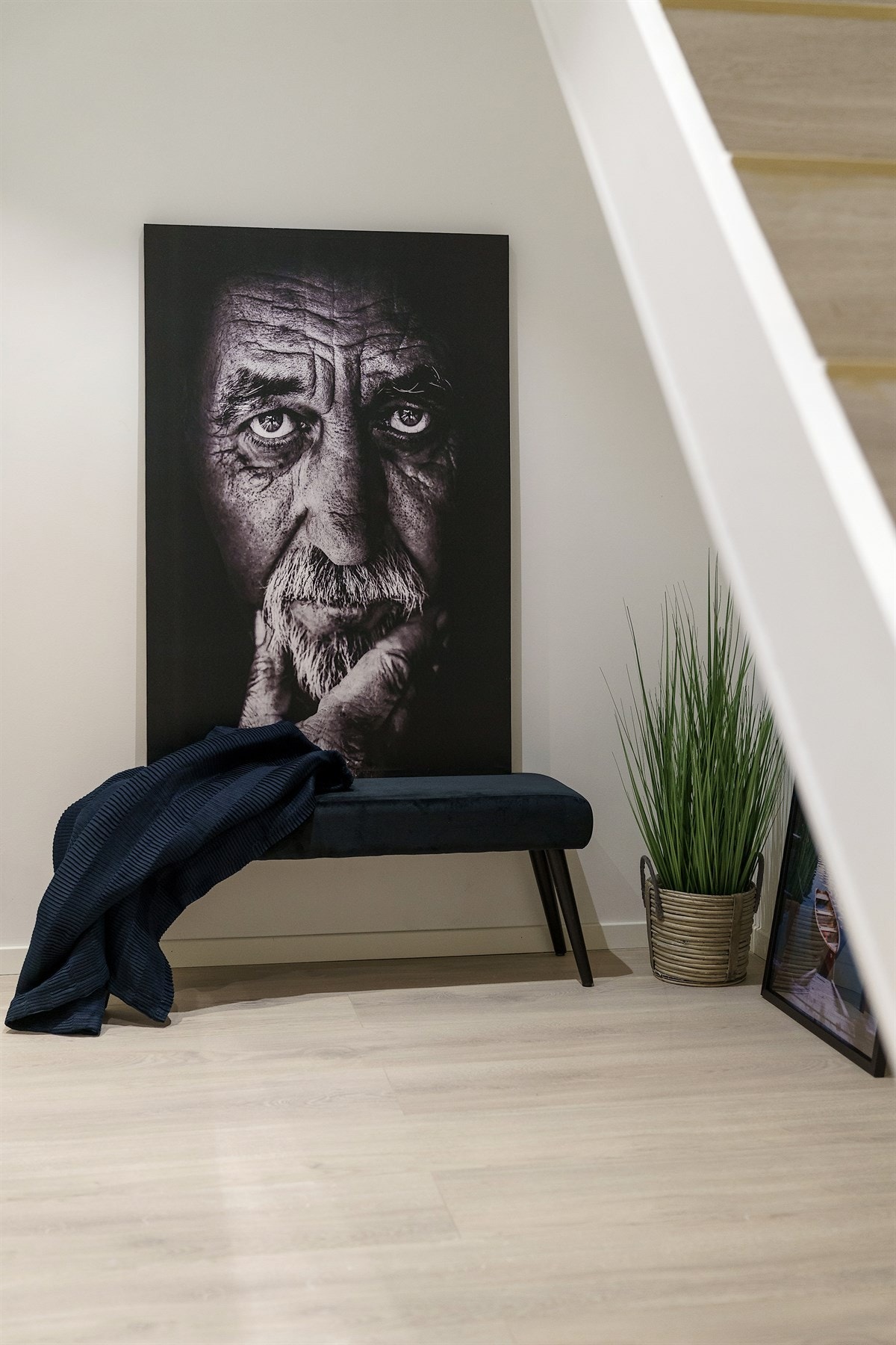 Under trappen kan man skape oppbevaringssystem Galleribilde