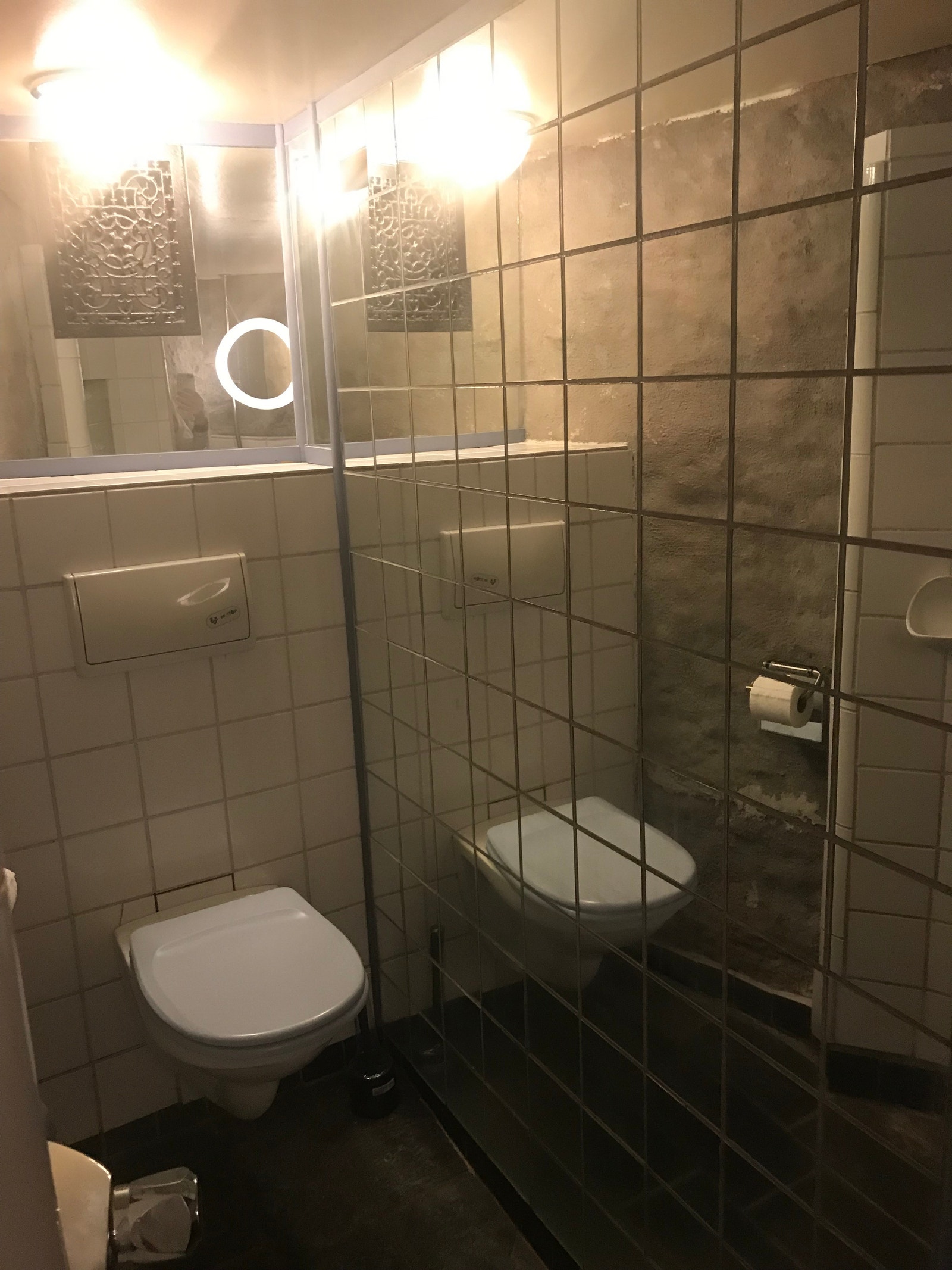 Stilig løsning for toalett / dusj Galleribilde