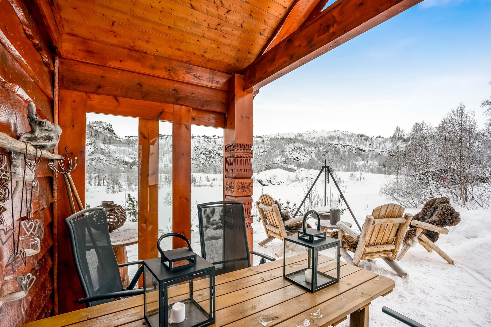 Særdeles god idyll på fjellet. Rett v/skispor og elven. Kjør til døren. Galleribilde