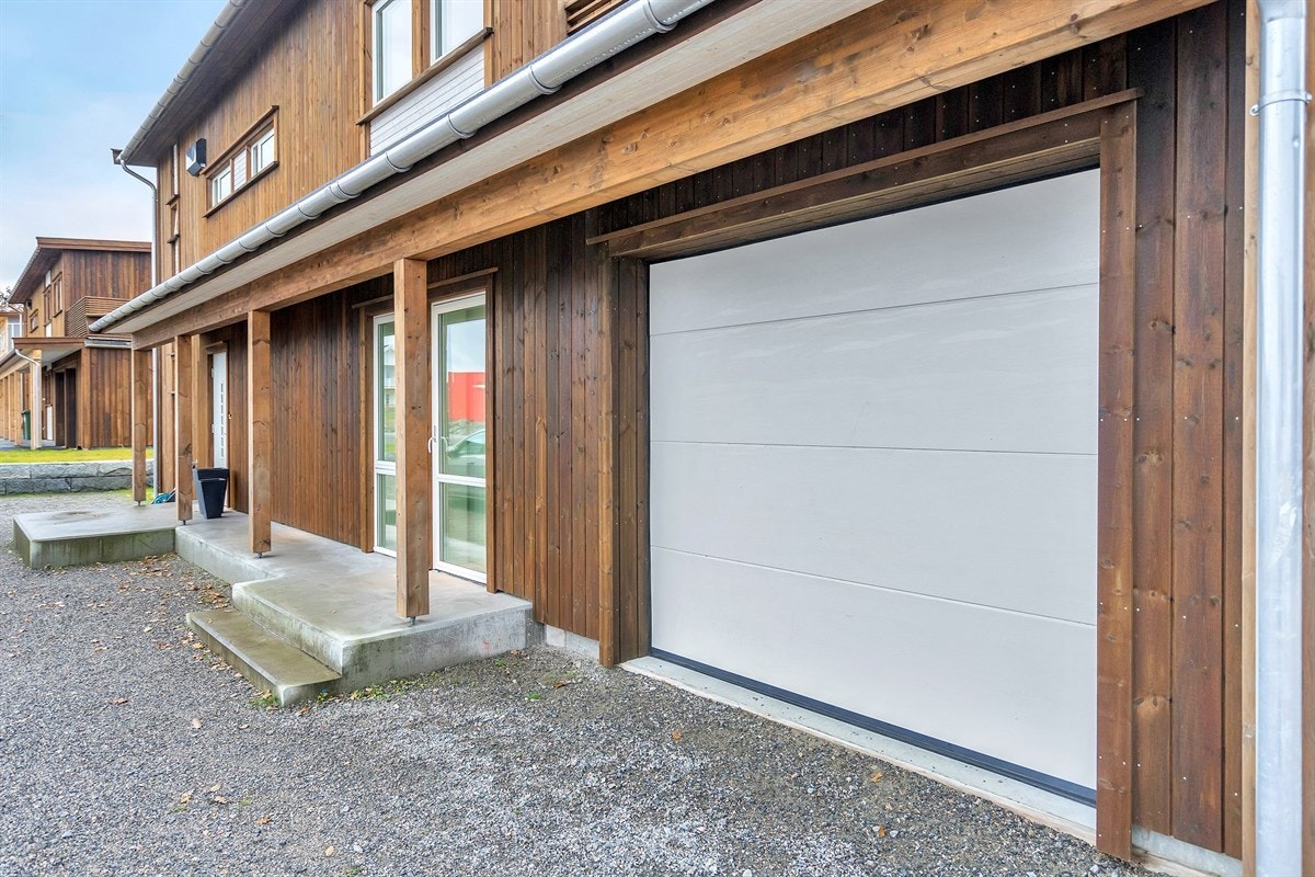 Garasje i bolig Galleribilde