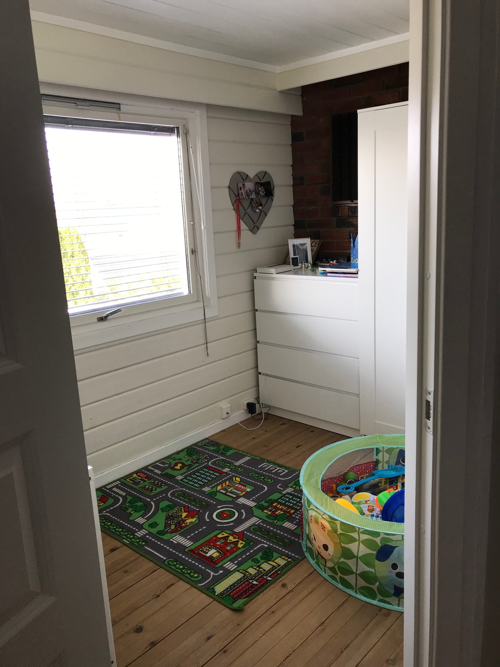 Lite soverom Galleribilde