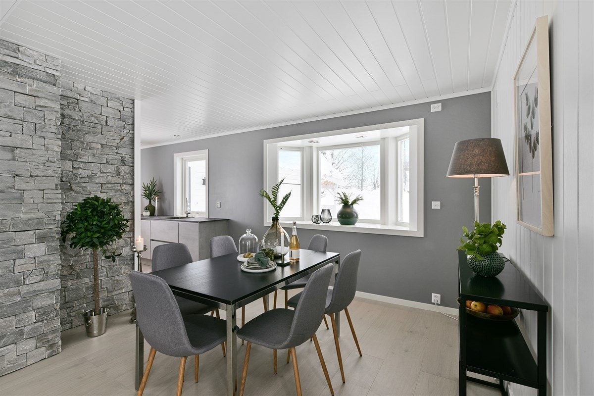 Spiseplass. Galleribilde