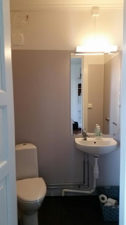 Toalettrom Galleribilde