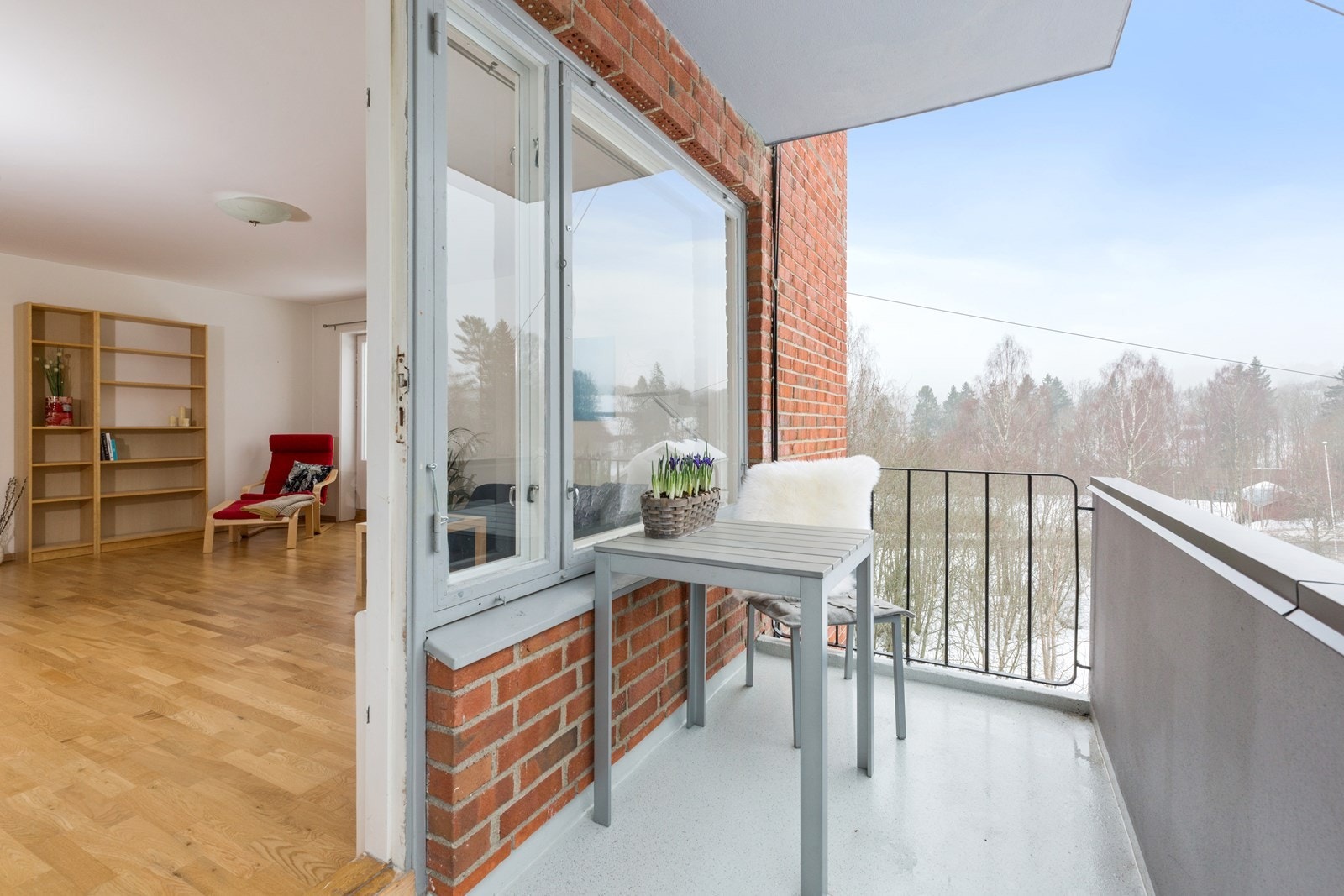 Dette er en flott endeleilighet med beliggende i byggets 3. etg. Galleribilde