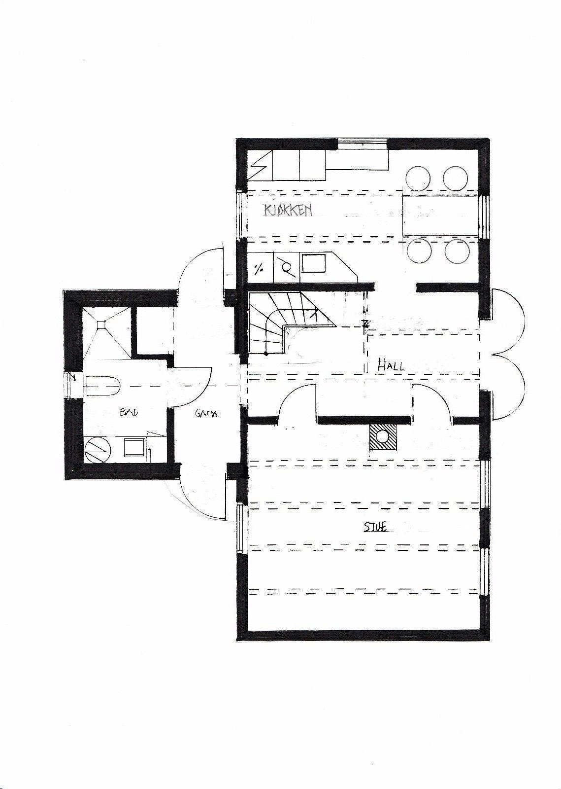 Plantegning hovedplan. Plantegningen er fra før renoveringen. I 2012 ble fritidsboligen påbygget og ombygd. Galleribilde