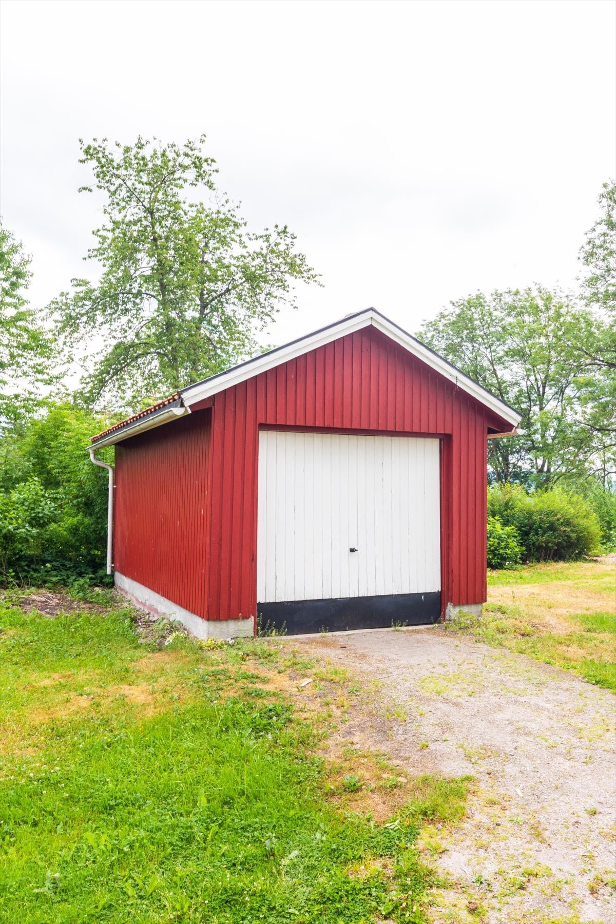 Garasje. Galleribilde