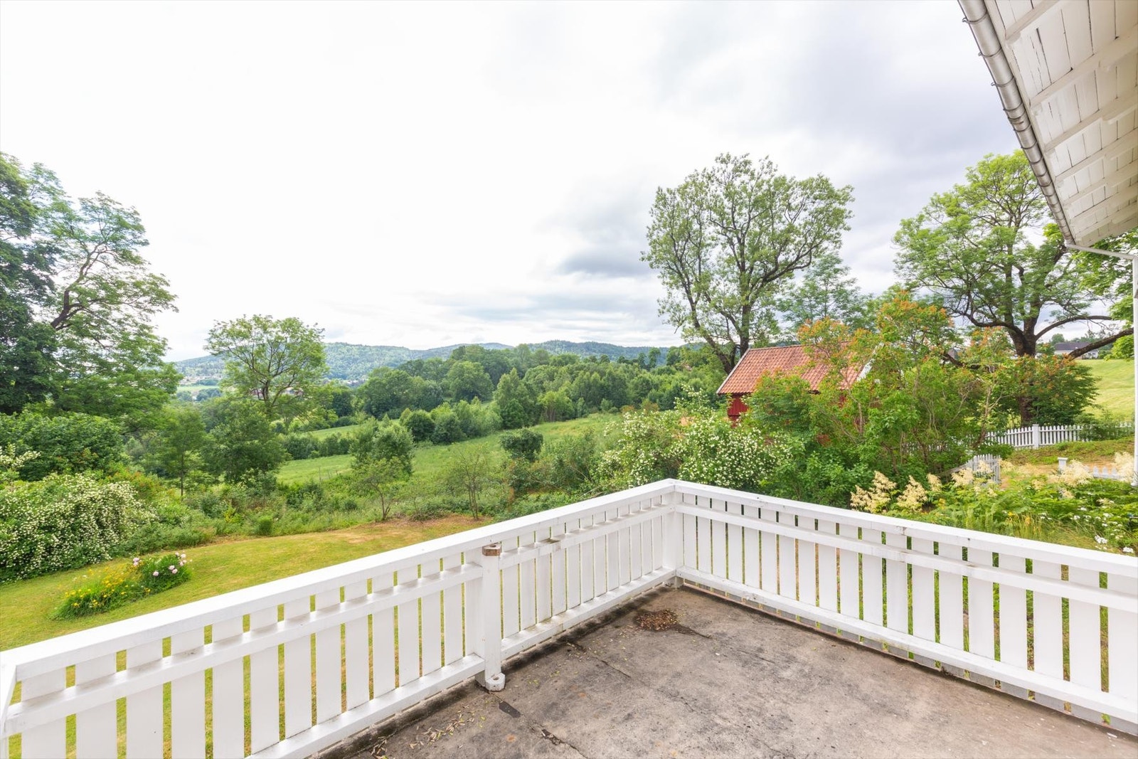 Utsikt fra balkong. Galleribilde